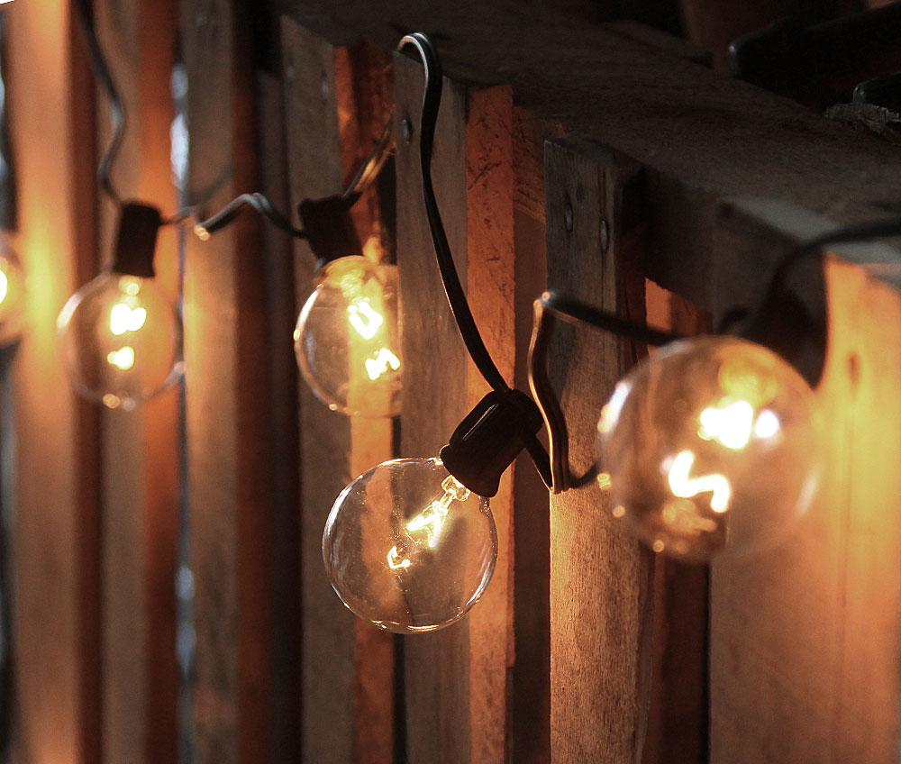 cafe style string light set 10 lights 10 8 feet end to 10 count string lights