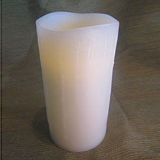 Wax Flameless Candle Vanilla Drip 4 x 8 Inch