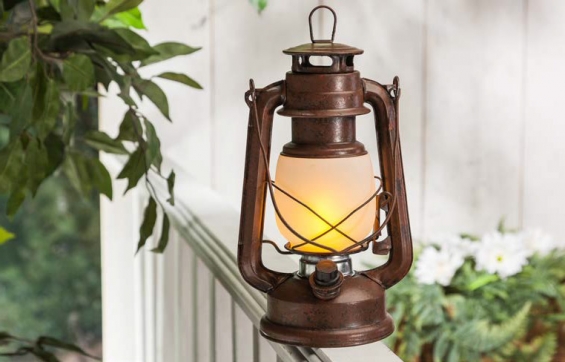 Lighted on sale hurricane lamps