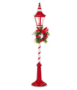 18.25" Lighted Red and White Lamppost With Green Wreath - NEW 2026 