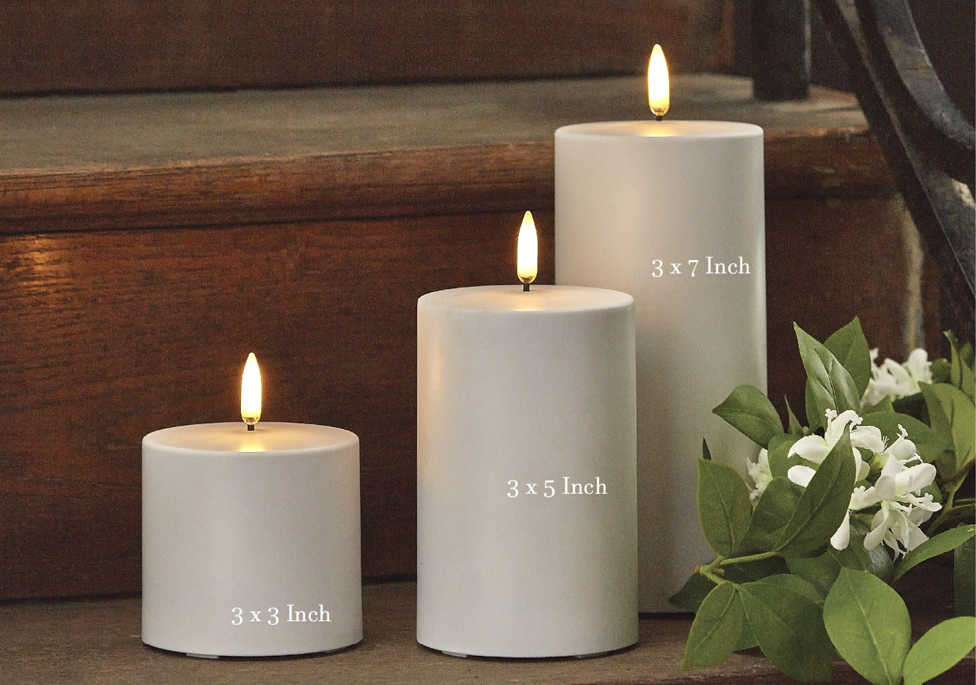 Uyuni White Pillar Flameless Candle, 3 x 7