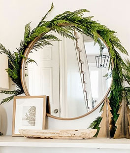 5.5 Foot Cedar Garland - NEW 2023