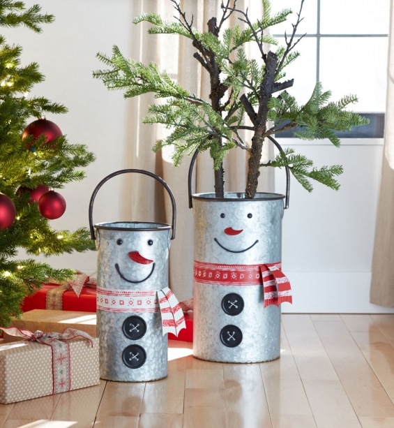Set of 2 Nesting Galvanized Snowmen Buckets With Handles 16 -18