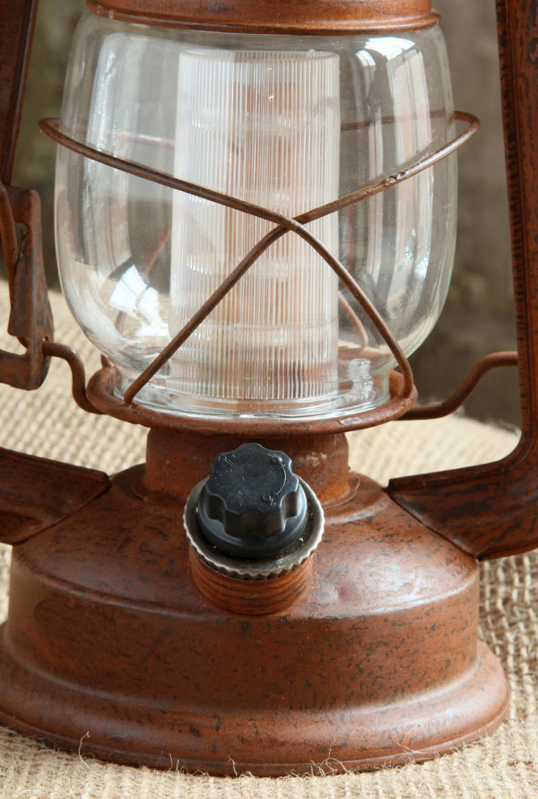 Rechargeable Vintage Lantern - Waterproof, Dimmable, Battery