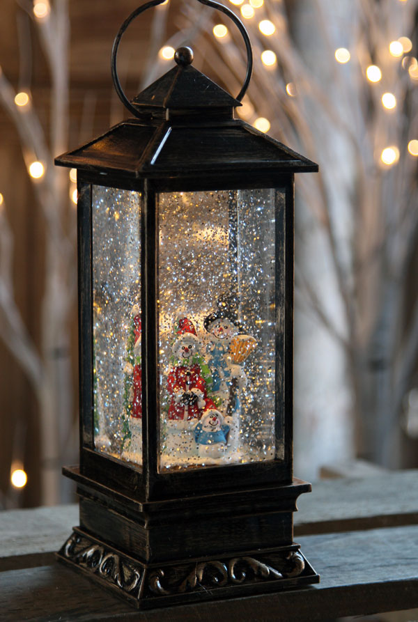 Lighted Moving Glitter Globe 11 Inch Battery Operated - Snow Family ...